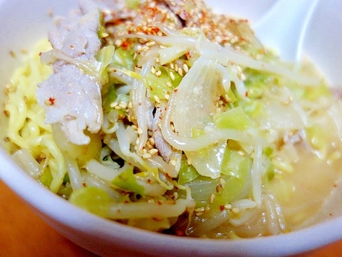 超簡単！野菜たっぷり★味噌ラーメンスープ★手作り